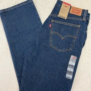 NWT LEVI’S Low Pro Mid-rise Straight Leg Women’s Jeans | 29Lx 30W (Fits 32”W)